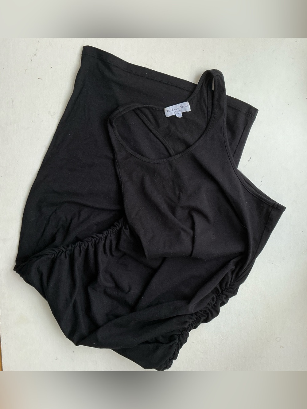 Michael Stars Dress S-Medium Black Ruched Racerback Bodycom
Midi Sleeveless